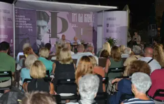 Vanja Bulić predstavio „Sinajski testament“ na „Trgu od knjige“ u Herceg Novom