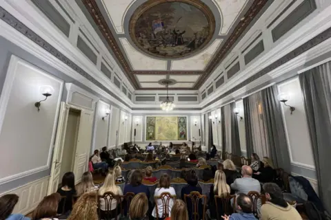 Nesvakidašnja promocija „Gorke pilule“ u Požarevcu - slika 2