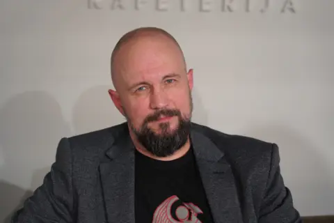 Oto Oltvanji zna pravila igre za pisanje najboljih triler romana - slika 1