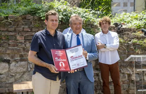 Dejan Aleksić prvi dobitnik nagrade Narodne biblioteke Srbije „Vladan Desnica“ - slika 1