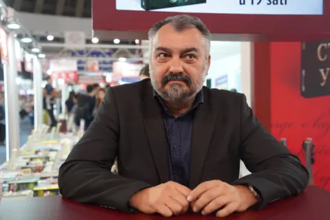 Branislav Janković o inspiraciji i podršci mladim autorima: Čitajte mnogo i verujte u sebe - slika 1