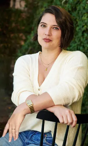 Tejlor Dženkins Rid: Da li se isplati postati mašina za štancovanje bestselera i koja je cena? - slika 1