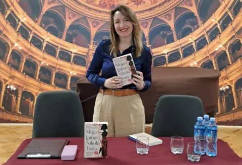 Knjiga „Moja ljubav Nikola Tesla“ predstavljena u Ubu - slika 1