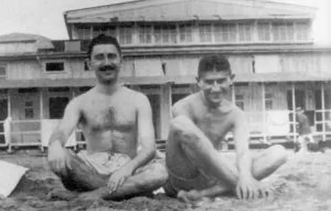 Franz-Kafka-and-Max-Brod-on-the-beach
