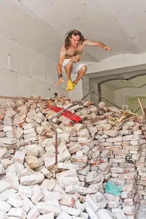 Džoni Racković o majci i umetnosti: Moja karijera je trauma - slika 1