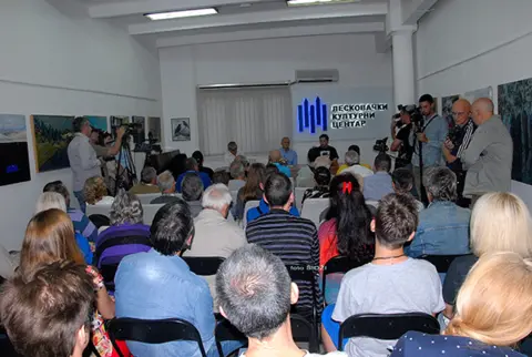 Lazar Ristovski predstavio Leskovčanima svoje „Jednostavne priče“ - slika 2