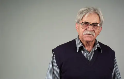 Ljubivoje Ršumović o počecima, novim rukopisima, šahu, porodici i trajnom značaju književnosti - slika 1