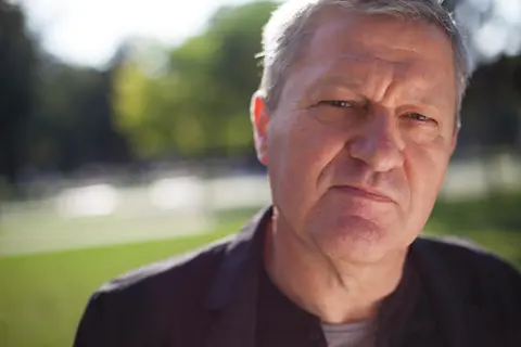 Dragan Velikić: Svako svakog ima u džepu, čovek bez mrlje je neupotrebljiv - slika 1