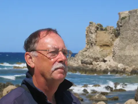 Rodrick-Beaton-Author-Photo-002-1