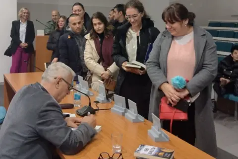 Četiri književne večeri Vanje Bulića u Republici Srpskoj - slika 1