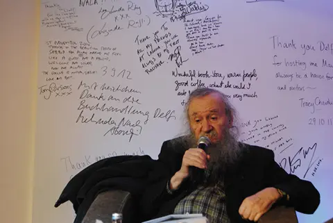 Predstavljen roman „Legenda o neosvojivom gradu“ - slika 2