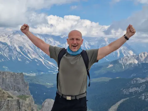 Aleksandar Stanković: Raspad države i sva ona zverstva psihički su uticala na mene - slika 1