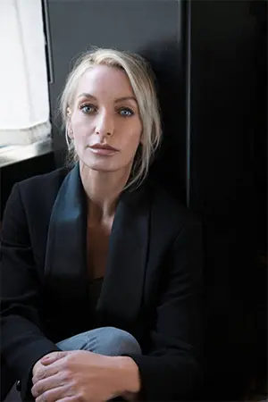 L. S. Hilton, autorka „Maestre“ i „Domine“: „Drago mi je što sam uspela da razljutim toliko ljudi“ - slika 1