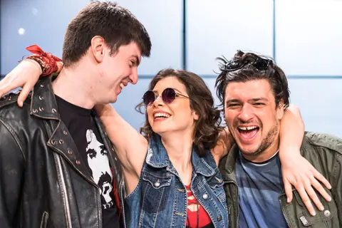 Veliki pozorišni hit: „Osama – Kasaba u Njujorku“ - slika 2