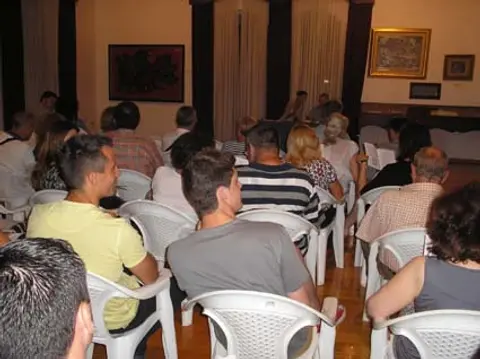 Promocija „Jedra nade“ Nikole Malovića u drevnom Perastu - slika 1