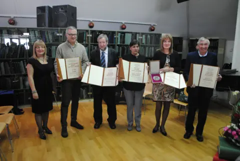 Nagrada za najčitaniju knjigu Laguni za roman „Žabe“ - slika 1