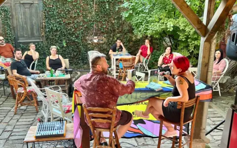 Rosić predstavio „Dolazak matadora“ u Sremskoj Mitrovici - slika 2