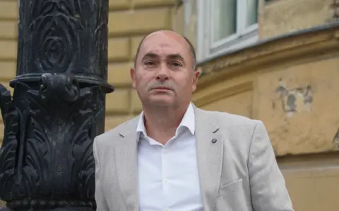 Bojan Ljubenovic