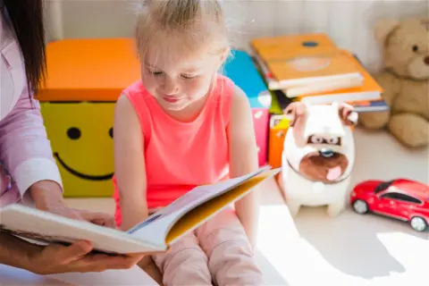 girl-preschool-with-nurse