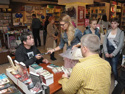 Svečano otvorena knjižara Delfi u Gornjem Milanovcu - slika 1