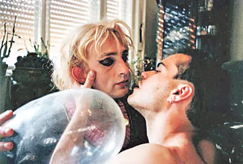 Nenad Racković: „Umetnik sam, ne buntovnik‟ - slika 3