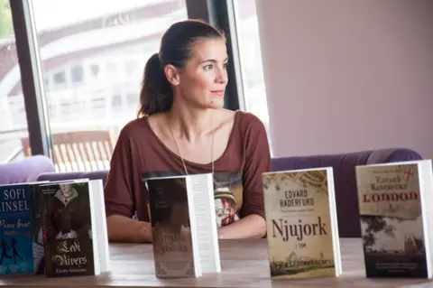 „Laguna book club“ u okviru „Uživancije“ predstavila nekoliko svetskih hitova - slika 2