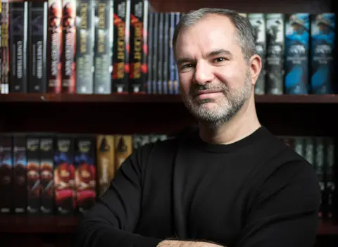 Razgovor sa Piterom V. Bretom prepun detalja koji bi vam mogli pokvariti čitanje njegovog poslednjeg romana - slika 1