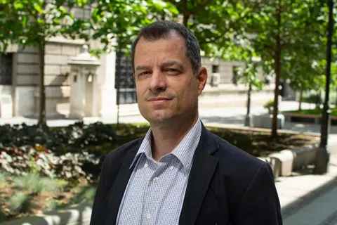 Ne samo o poslu: Marko Aleksić, naučnik s mačem - slika 1