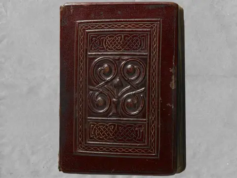 Osam najstarijih knjiga na svetu - slika 3