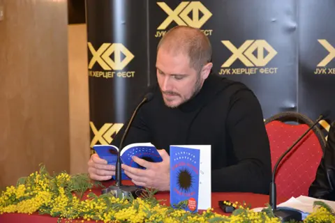 Promocija romana „Zabluda Svetog Sebastijana“ u gradovima Crne Gore - slika 1