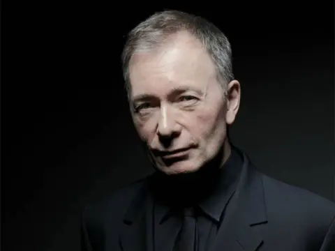 Intervju sa Tonijem Parsonsom o romanu „Žena bližnjega tvoga“ - slika 1