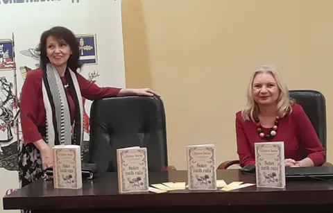 Promocija romana „Buket žutih ruža“ u Mladenovcu - slika 2