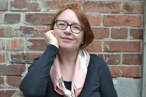 Intervju sa Šari Lapenom, autorkom romana „Par iz susedstva“ - slika 2