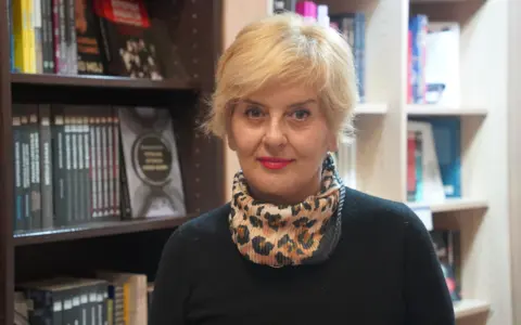 Vida-Crnevi-Basara-by-LAguna