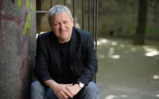 Prevodi romana Dragana Velikića na strane jezike