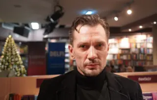 Zavodljive priče čiji su kvalitet čitaoci prepoznali“: predstavljena knjiga „Osvetnici i klevetnici“ Slaviše Pavlovića