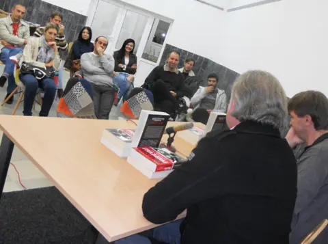 Knjiga Ivana Ivačkovića „Kako smo propevali“ promovisana u Požegi - slika 1