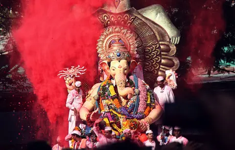 Jan Martel: „Moja deca nisu impresionirana time što sam osvojio Bukerovu nagradu i napisao ’Pijev život’“ - slika 2