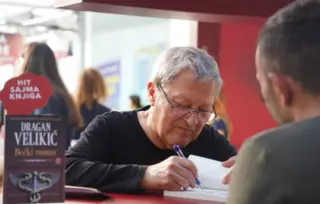 Dragan Velikić o „Bečkom romanu“ i okolnostima njegovog nastanka: Kada se užas pretvori u roman