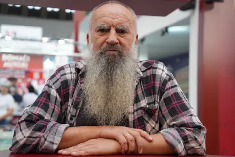 Momčilo Petrović: Oči u oči s đavolom - slika 1