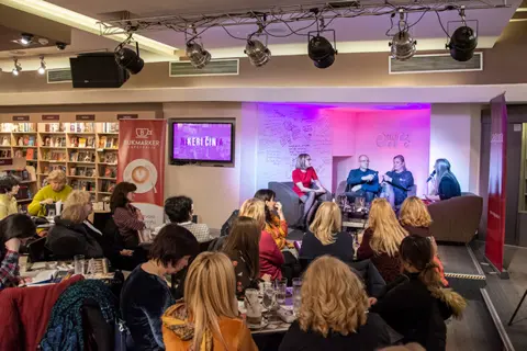 Održana promocija knjige „Nedostižna“ autorke Keri Čin - slika 1