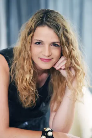 Bronja Žakelj: Bila sam godinama „Bronja bez mame“ - slika 1