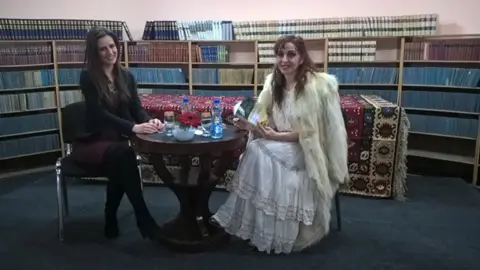 U Pirotu promovisan roman „Dukat i divlji pelin“ Dušice Milanović Marike - slika 1