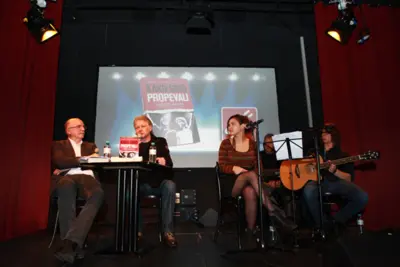 Kako-smo-propevali-Promocija-u-Becu-6.3.2015-4