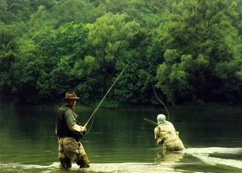 Uroš Petrović: Nestašni skupljač bumeranga - slika 3