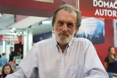 Vuk Drašković o romanu „Suđenje“: Profesor Jugoslav Avramović kao paradigma svih ljudi koji ne ćute - slika 1