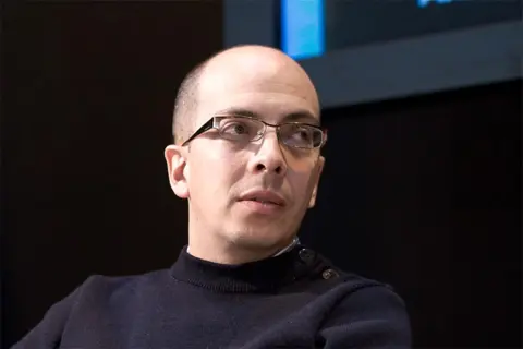 Horhe Volpi: Slučajno napisan roman - slika 1