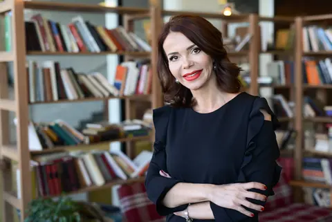 Jelena Bačić Alimpić, spisateljica: „Život je moj pokretač“ - slika 1