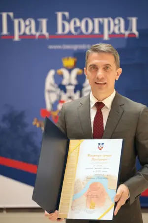 Živojin Petrović dobitnik Nagrade grada Beograda „Despot Stefan Lazarević“ za knjigu „Ratnik sunca“ - slika 1