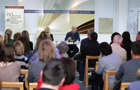 Književno veče Vanje Bulića u Kraljevu - slika 1